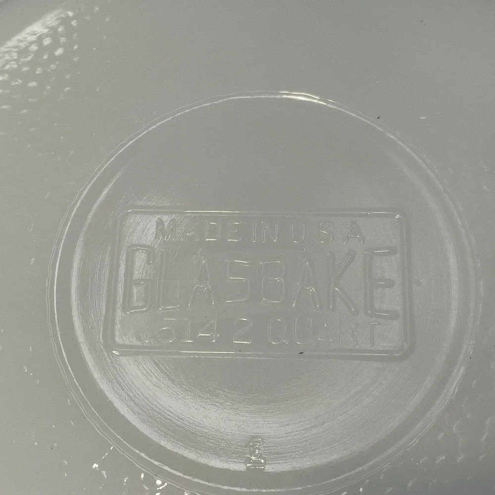 Glasbake White Milk Glass Covered Casserole Dish Metal Carry Basket USA‎ Japan